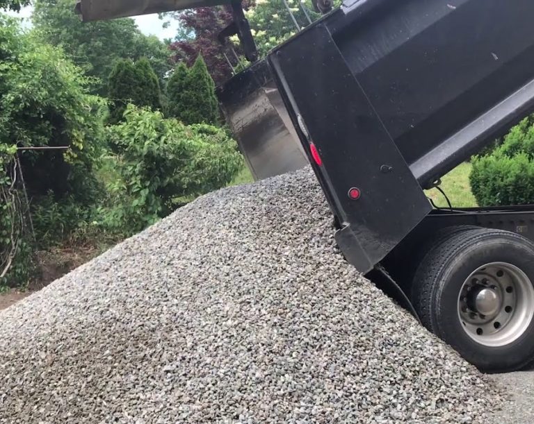 Доставка щебня - изображение услуги